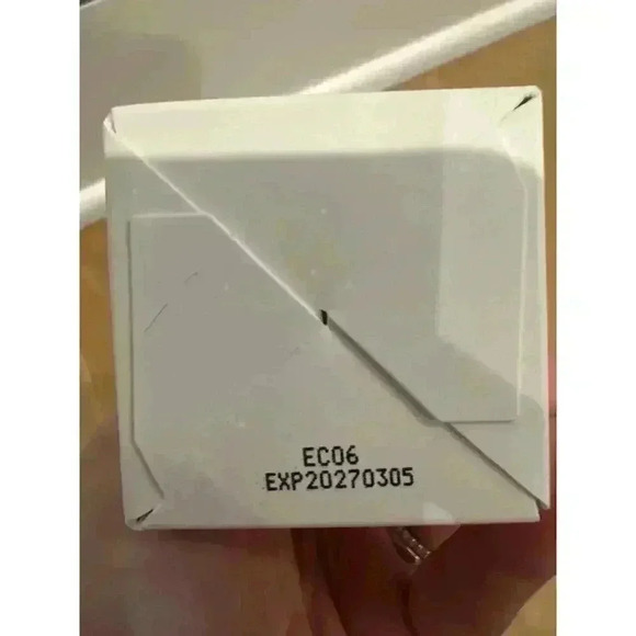 TIRTIR Milk Skin Toner - 150ml - Picture 8 of 8